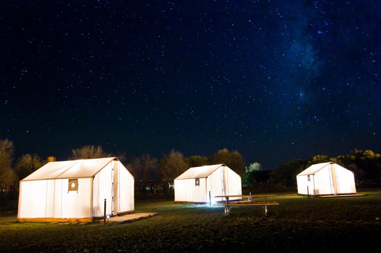 Вилла El Cosmico Марфа Экстерьер фото